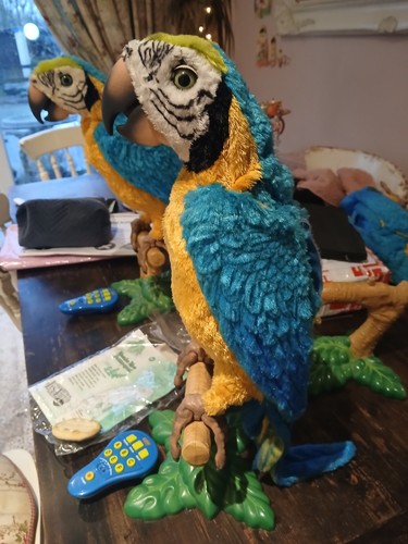 Furreal friend squawkers mccaw - friend,