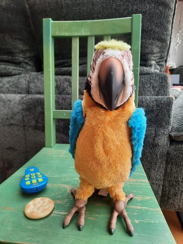 Rare boxed furreal squawkers - rare,